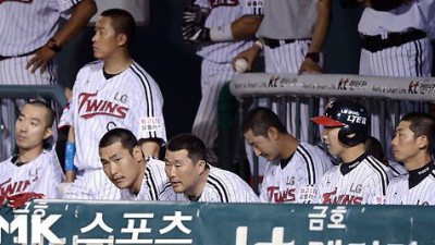 어느 야구팀 선수 전원이 삭발한 이유
